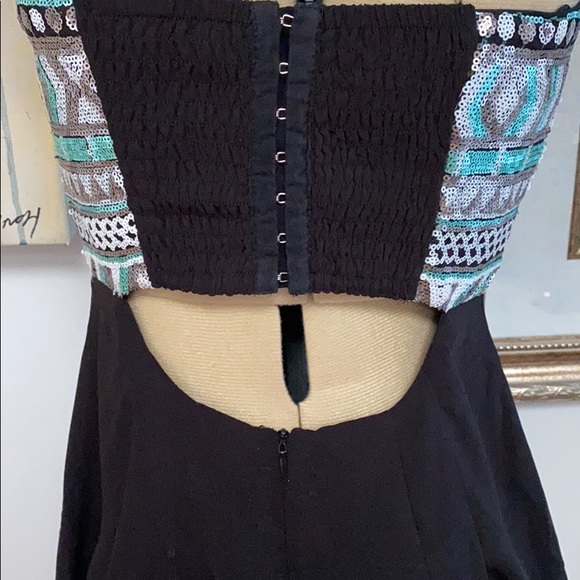 NWOT Forever 21 Dress A Must - Picture 7 of 7